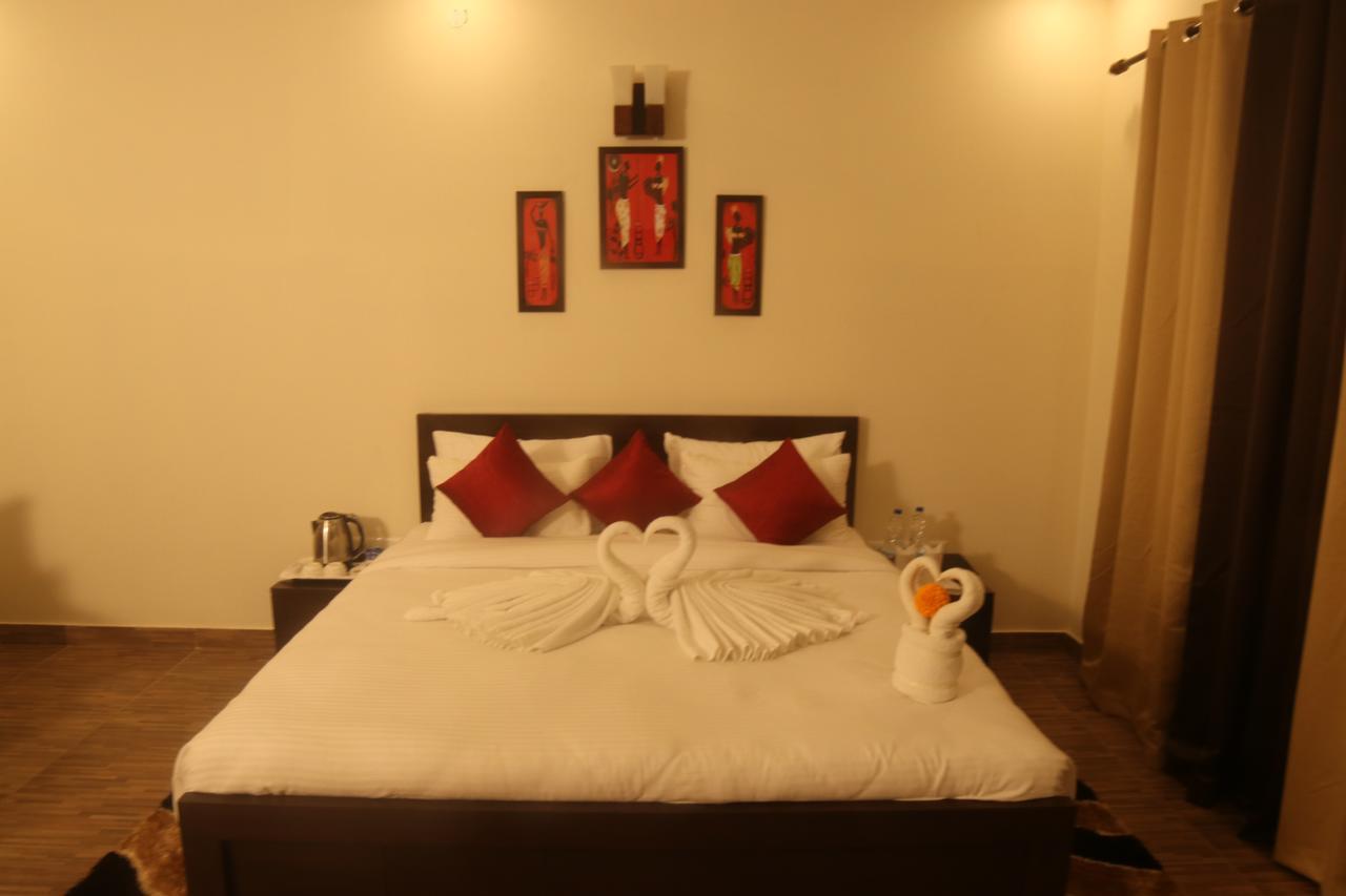 Atulya Resorts With 3Hr Early Check In Rāmnagar Exterior foto